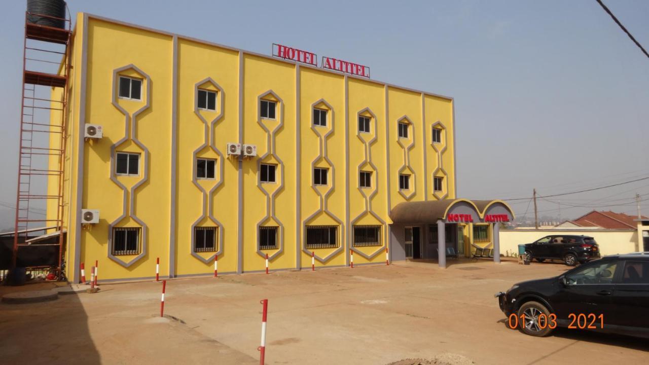 Hotel Altitel Bafoussam Eksteriør billede