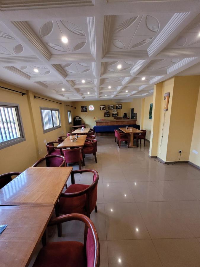 Hotel Altitel Bafoussam Eksteriør billede