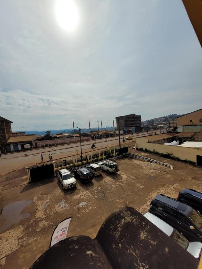 Hotel Altitel Bafoussam Eksteriør billede