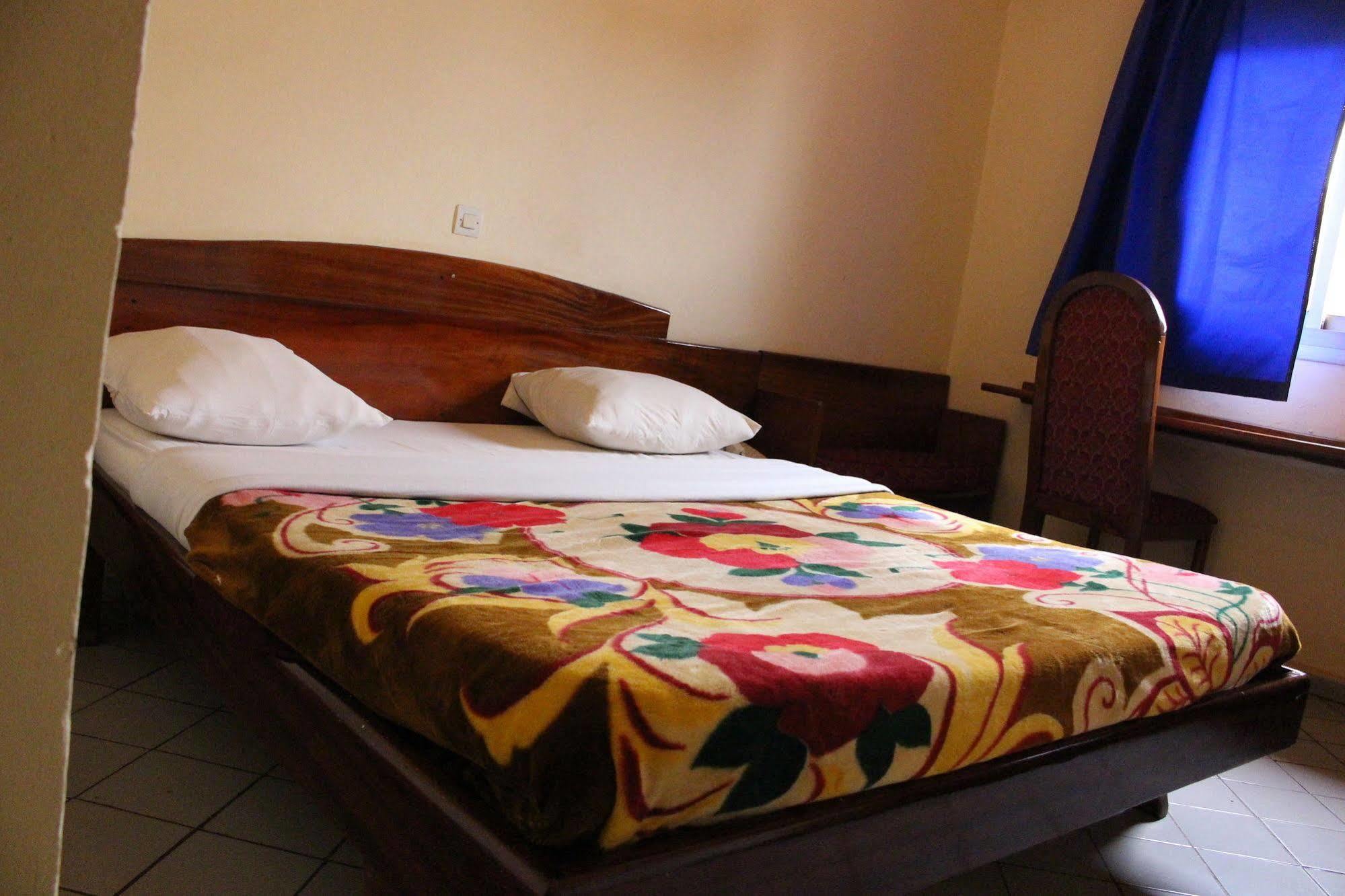 Hotel Altitel Bafoussam Eksteriør billede